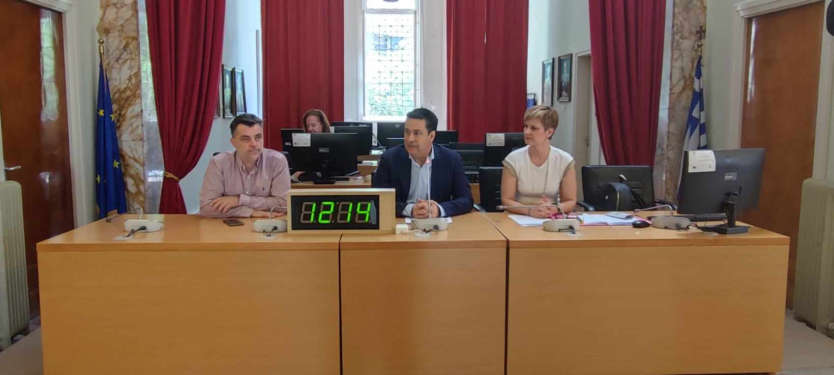 agrinio-h-synedriasi-tis-politikis-prostasias-enopsei-antipyrikis-periodou-video-photos