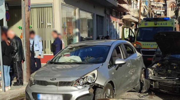 Τροχαίο με τραυματισμό στο κέντρο της πόλης του Αγρινίου (Photos)