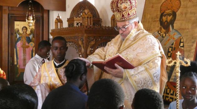 Η Χειροτονία της Angelic Molen ως Διακόνισσα στην Ορθόδοξη Εκκλησία (Photos)