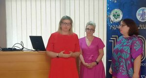 agrinio-mia-matia-ston-aytismogia-epangelmaties-ygeias-se-epitychimeni-ekdilosi-photos