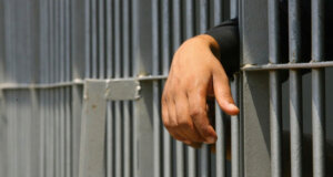 Από το Αγρίνιο στην Τρίπολη οδηγήθηκε προ ημερών ένας 43χρονος αφού προφυλακίστηκε για παιδική πορνογραφία.