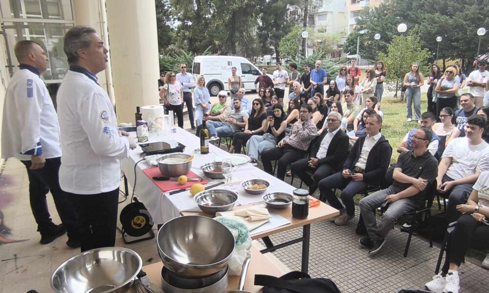 Στο Αγρίνιο οι Μπακοδήμος και Πίτσιος μοιράστηκαν τις γνώσεις τους - Μαγειρική και Επιστήμη για πρώτη φορά στο Πανεπιστήμιο την 15η Μαΐου