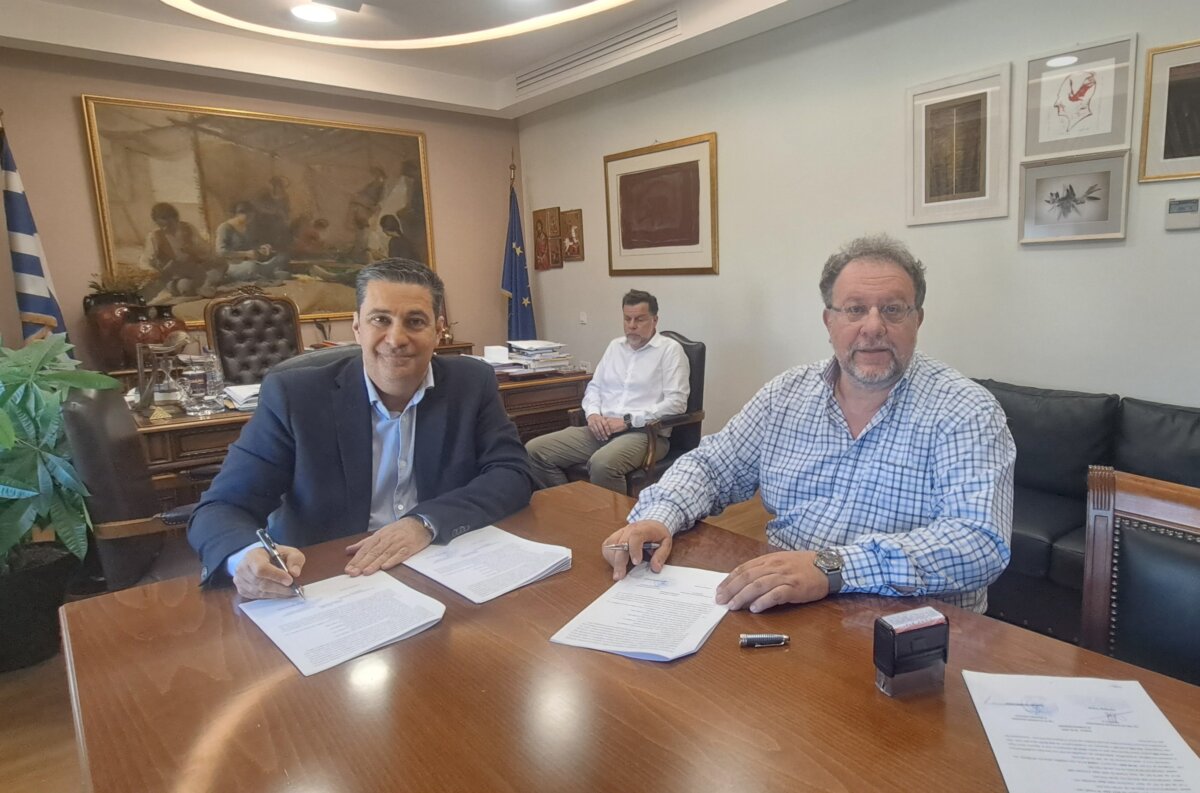 Ο Γιώργος Παπαναστασίου υπέγραψε για την ανάπλαση της βορειοανατολικής εισόδου της πόλης του Αγρινίου.