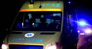 Στο Μεσολόγγι το βράδυ της 22ης Μαΐου 2025 σημειώθηκε τροχαίο ατύχημα στην Οδό Κύπρου, Ι.Χ. καρφώθηκε σε σταθμευμένο.