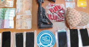 Αστυνομικοί από το Αγρίνιο εξάρθρωσαν δύο σπείρες απατεώνων με πανελλήνια δράση, η ανακοίνωση της ΕΛ.ΑΣ.