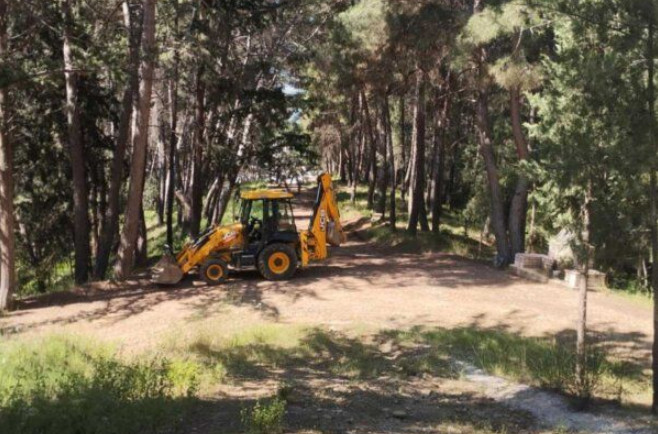 Ο Δήμος Αγρινίου ενημερώνει για τις επιχειρήσεις προληπτικού καθαρισμού με 8 μηχανήματα έργου, 4 φορτηγά και τρακτέρ