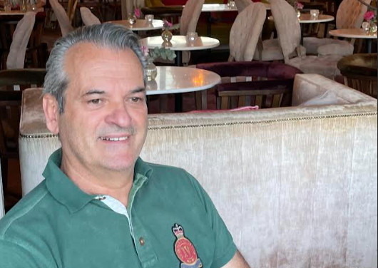 Ο Κώστας Πιστιόλας με αφορμή τις Πανελλαδικές Εξετάσεις του 2025 στέλνει το δικό του προς όλες και όλους τους υποψήφιους.