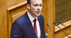 Ο Μίλτος Ζαμπάρας εξέφρασε τους φόβους του για την εγκατάσταση γιγαντιαίου Φωτοβολταϊκού Πάρκου στην Αμφιλοχία.