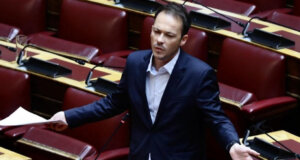 Ο Μίλτος Ζαμπάρας αναφέρθηκε στους Αγρότες από τους οποίους κατεβάζουν τους διακόπτες ανοίγοντας τον δρόμο στα συμφέροντα.