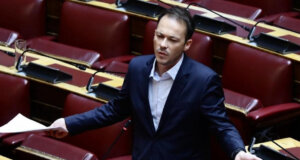 Ο Μίλτος Ζαμπάρας στην Ολομέλεια της Βουλής αναφέρθηκε στα ολιγοπώλια που θησαυρίζουν και πως νοικοκυριά και επιχειρήσεις γονατίζουν.