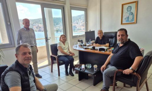 Ο Σάκης Τορουνίδης, Δήμαρχος Αμφιλοχίας, είχε συνάντηση με εκπροσώπους του Νομαρχιακού Τμήματος Α.Δ.Ε.Δ.Υ. Αιτωλοακαρνανίας.