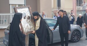 Ο Ιερός Ναός Αγίου Χριστοφόρου Αγρινίου την 4η Μαΐου υποδέχθηκε την Ιερή Εικόνα της Παναγίας Φανερωμένης.