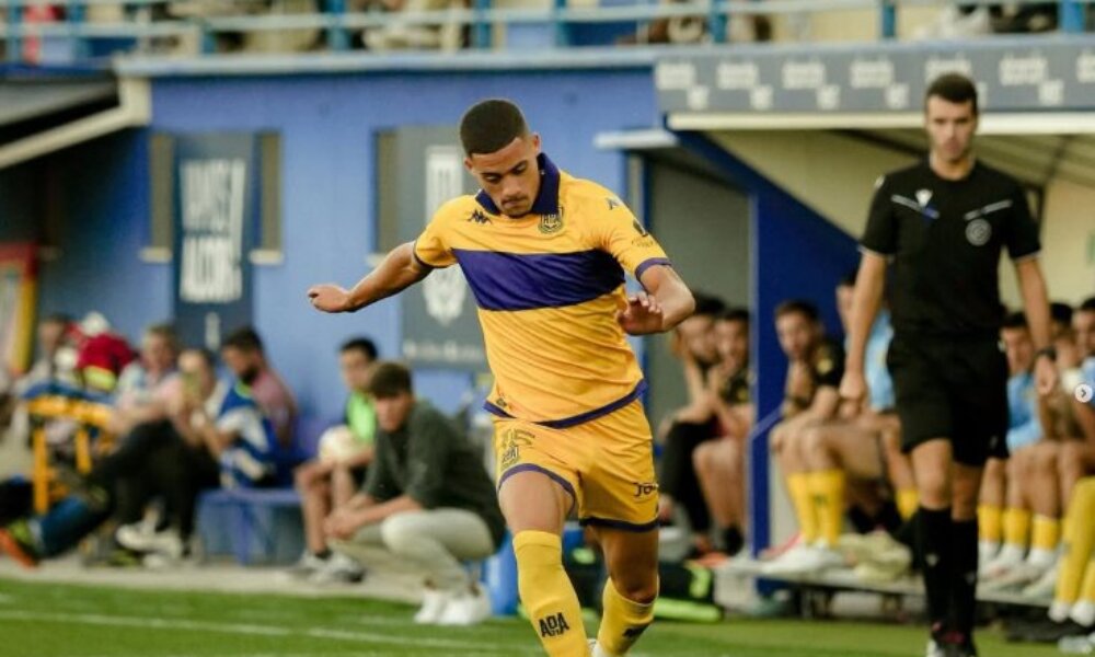 SL1 2025 - 2026 και ο Παναιτωλικός έχει συμφωνήσει με τον Μανρίκε και τώρα έρχεται στο Αγρίνιο και υπογράφει συμβόλαιο συνεργασίας.