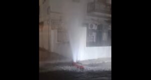 Στο Μεσολόγγι ο Δήμαρχος Σπύρος Διαμαντόπουλος αναφέρθηκε στη ζημιά που προκάλεσε κάποιο σε κρουνό της Πυροσβεστικής.