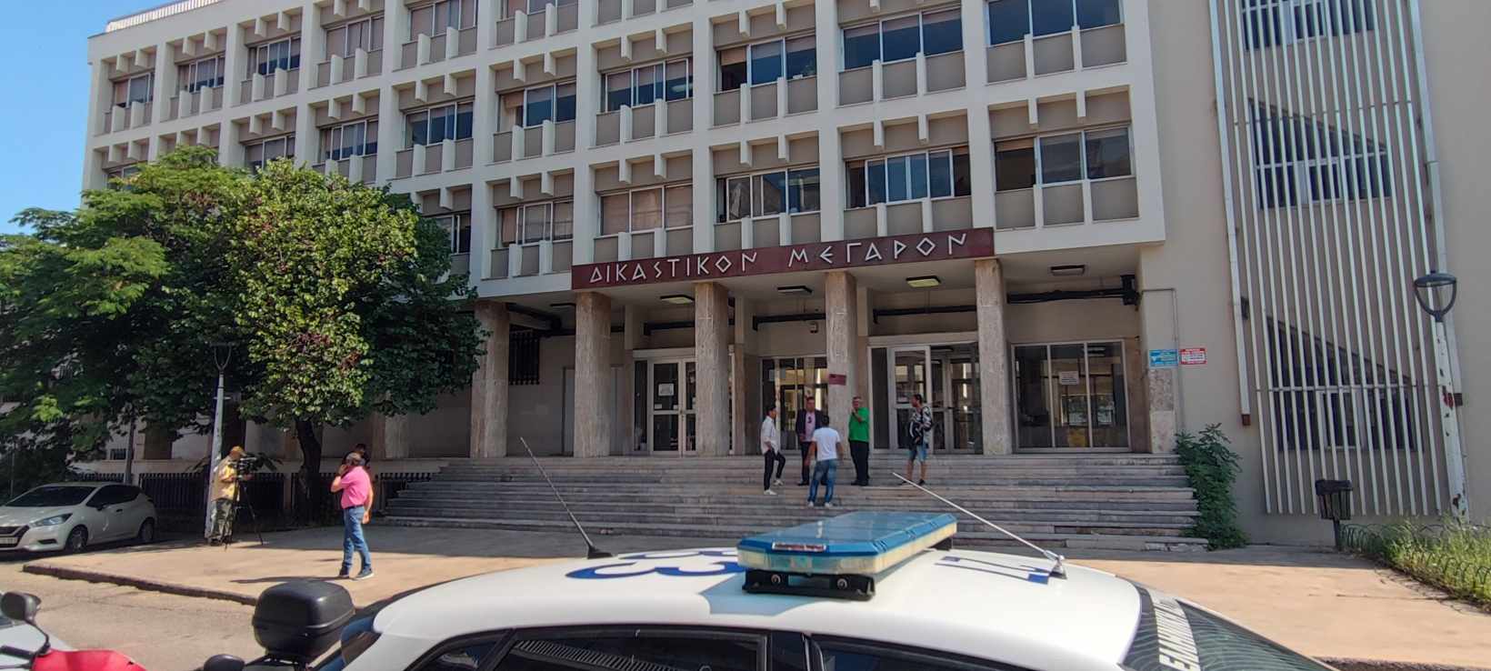 Ο Μπάμπης Κούτσικος δολοφονήθηκε τον Ιανουάριο του 2024, τον Ιούνιο του 2025 ξεκίνησε το Δικαστήριο στο Αγρίνιο αλλά διεκόπη...