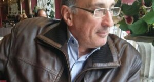 Ο Δημήτρης Κούντρας άφησε την τελευταία του πνοή σε ηλικία 64 ετών και το Αγρίνιο πενθεί για την απώλειά του.