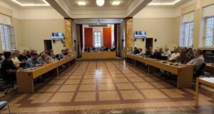 Στο Αγρίνιο τη Δευτέρα, 30 Ιουνίου 2025 πραγματοποιείται διπλή Συνεδρίαση του Δημοτικού Συμβουλίου - Δείτε Live