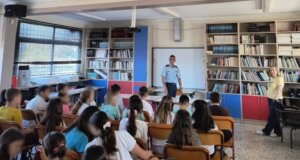 Στο Μεσολόγγι από Αστυνομικούς πραγματοποιήθηκαν ενημερωτικές δράσεις σε μαθητές Νηπιαγωγείων και Δημοτικών Σχολείων.