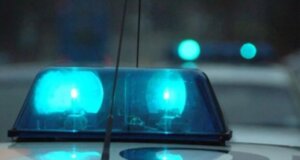 Στο Μεσολόγγι την 27η Ιουνίου τρεις άνδρες τσακώθηκαν ενώ έπιναν στις Οινιάδες, ο ένας πυροβόλησε στον αέρα.