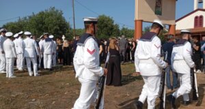 Η Παλαιομάνινα πενθεί, ο Παναγιώτης Σαμαλέκος ο 45χρονος Αρχικελευστής δεν είναι πλέον ανάμεσά μας, σκηνές αρχαίας τραγωδίας στην κηδεία.