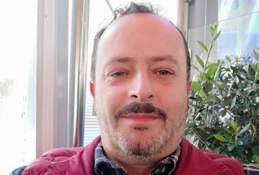 Η Αμφιλοχία πενθεί, ο Δημοτικός Υπάλληλος Κωνσταντίνος Φραγκαθούλας «έφυγε» στα 47 του, πατέρας μιας κόρης