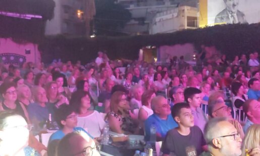 Στο Αγρίνιο την 25η Ιουνίου ο Θερινός Κινηματογράφος «Ελληνίς» ήταν κατάμεστος στη συναυλία-αφιέρωμα για τον Μίμη Πλέσσα!