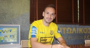 SL1 2025 - 2026 και ο Μιχάλης Μπακάκης με μία ανάρτηση στο Instagram μίλησε για το... άδοξο τέλος της συνεργασίας του με τον Παναιτωλικό.
