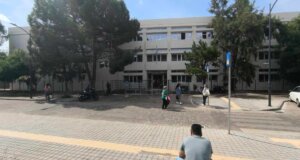 Οι Πανελλαδικές του 2025 βρίσκονται σε εξέλιξη, στο AgrinioTimesTV υποψήφιοι του 3ου ΓΕ.Λ. για Αρχαία Ελληνικά, Μαθηματικά και Βιολογία.