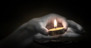 Το Θέρμο και πιο συγκεκριμένα το Λευκό πενθεί καθώς έφυγε από τη ζωή ο 45χρονος Γεώργιος Λαντζούνης του Παναγιώτη.