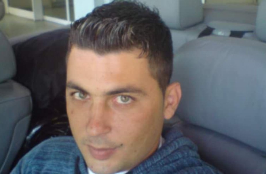 Ο Νίκος Βασιλόπουλος έφυγε από τη ζωή σε ηλικία 40 ετών και στον Πέρκο Ναυπακτίας η θλίψη όλων είναι απέραντη.