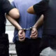 Στο Αιτωλικό συνελήφθη το πρωί της Δευτέρας, 16 Ιουνίου 2025 ένας άνδρας για μία σειρά αδικημάτων σε βάρος άλλων δύο ανδρών.