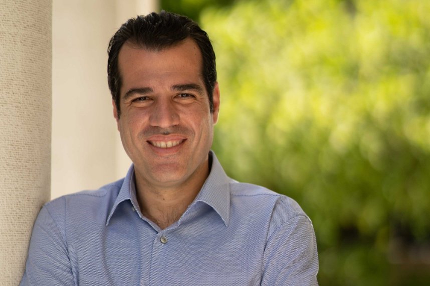 Ο Θάνος Πλεύρης ορκίζεται την ερχόμενη Δευτέρα, 30 Ιουνίου 2025 Υπουργός Μετανάστευσης και Ασύλου στη θέση του Μάκη Βορίδη.
