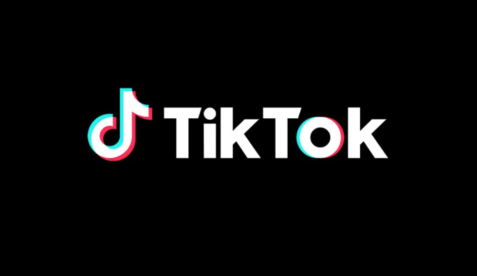 Το TikTok φαίνεται πως... αλλάζει χέρια αφού ο Ντόναλντ Τραμπ βρήκε αγοραστή κι όπως είπε θα τον αποκαλύψει σε δύο εβδομάδες.