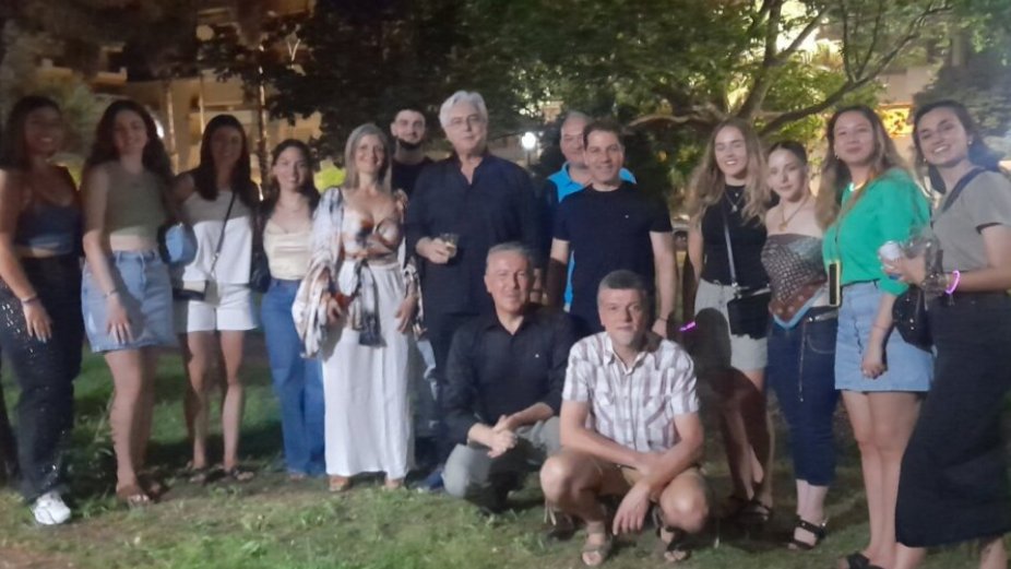 Ο Δημήτρης Τραπεζιώτης συμμετείχε στο πάρτι γνωριμίας με το Δημοτικό Συμβούλιο Νέων και τους φοιτητές.