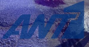 Η Πάτρα και όλη η Δυτική Ελλάδα έχουν βυθιστεί στο πένθος, δύο φίλοι έχασαν τη ζωή τους σε τροχαίο στα Αραχωβίτικα με μηχανάκι.