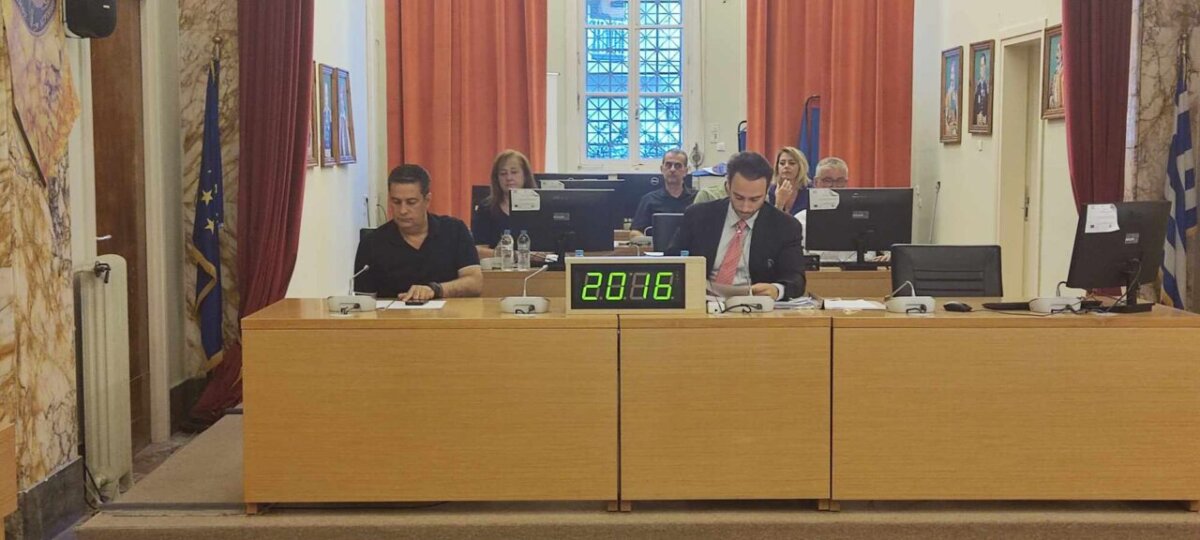 Ο Δήμος Αγρινίου και συγκεκριμένα το Δημοτικό Συμβούλιο αποφάσισε να τιμηθεί ο Νικόλαος Γράψας με δρόμο στο όνομά του.