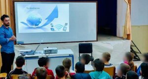 Η ΕΛ.ΑΣ. στην Αιτωλοακαρνανία προχώρησε σε δράσεις για την ασφαλή πλοήγηση στο διαδίκτυο και την παραβατικότητα ανήλικων.