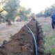 Ο Κώστας Λύρος αν και πρώην Δήμαρχος Ι.Π. Μεσολογγίου δε δίστασε να φορέσει... γαλότσες και να πάει στα χωράφια του!
