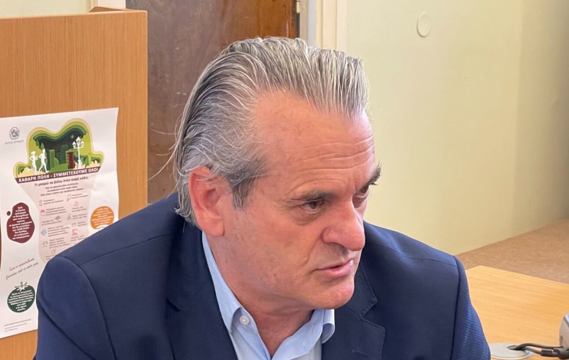 Ο Κώστας Πιστιόλας σε ανακοίνωση που εξέδωσε τονίζει πως «η Δημοτική Αρχή Αγρινίου είναι ανεπαρκής και πολλαπλά εκτεθειμένη».