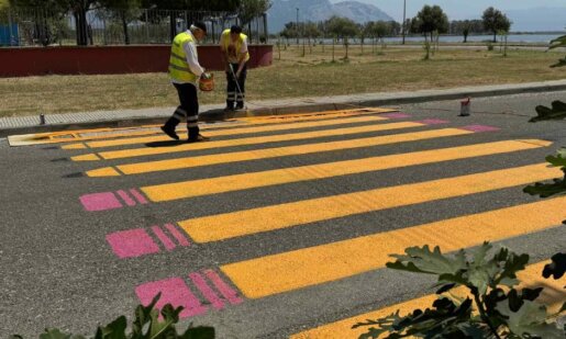 Στο Μεσολόγγι η Δημοτική Αρχή προχώρησε νέες διαγραμμίσεις πεζών για ασφαλέστερα Σχολεία.