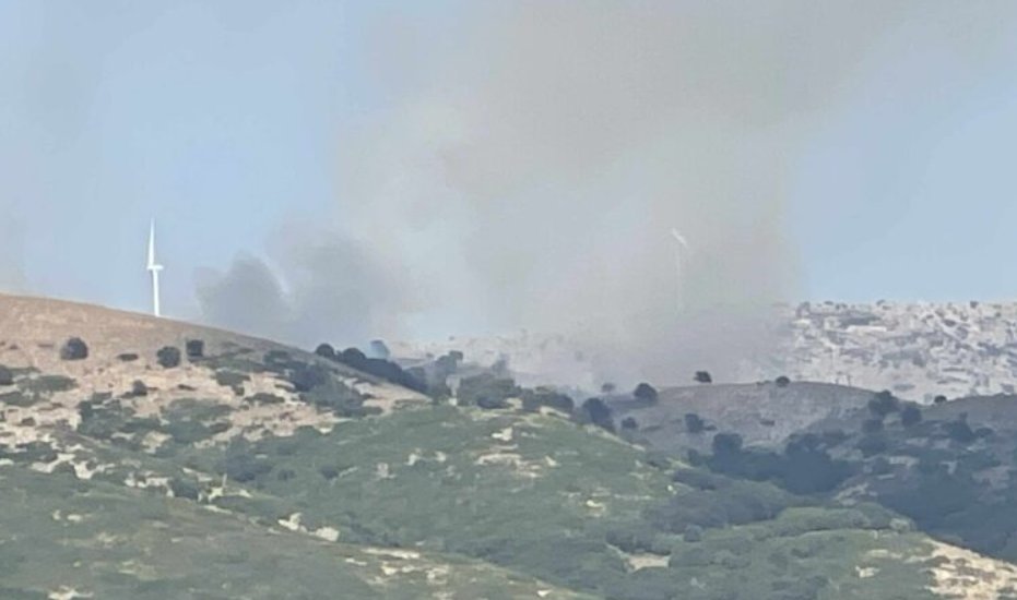 Στην Αμφιλοχία από νωρίς το απόγευμα είναι σε εξέλιξη μεγάλη πυρκαγιά μεταξύ Κατούνας και Στάνου - Κινητοποίηση της Π.Υ.