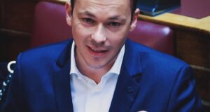 Ο Μίλτος Ζαμπάρας περί Ο.Π.Ε.Κ.Ε.Π.Ε. στη Βουλή «έστησαν επιστολική ψηφοφορία για να ταχυδρομήσουν τη συγκάλυψη».