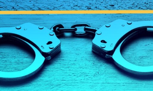 Η ΕΛ.ΑΣ. γνωστοποίησε το γεγονός πως συνελήφθη ένας άνδρας στην Πάτρα για κακουργηματικές πράξεις σε βάρος ανήλικης.