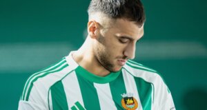 Ο Ξηρομερίτης (από το Αρχοντοχώρι) 24χρονος χαφ Γιώργος Λιάβας μπήκε ως αλλαγή στο 81ο λεπτό στην πρεμιέρα της Ρίο Άβε.