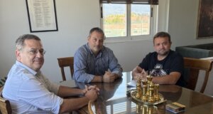 Ο Γεώργιος Συγγούνης ορκίστηκε νέος Δημοτικός Σύμβουλος Ι.Π. Μεσολογγίου στη θέση του εκλιπόντος Δημοτικού Συμβούλου και Αντιδημάρχου Μιχάλη Μπιλάλη.