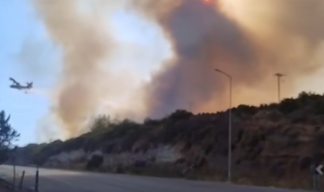 Ο Κώστας Καραγκούνης είχε άμεση επικοινωνία με τον Γιάννη Κεφαλογιάννη σχετικά με μεγάλη φωτιά στο Ευηνοχώρι.