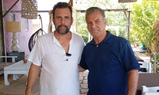 Ο Νικόλας Βαφειάδης «ψήφισε» Αιτωλοακαρνανία - Ο Διευθυντής Ειδήσεων του ΑΝΤ1 στην Ελατού Ναυπακτίας για ολιγοήμερες διακοπές!