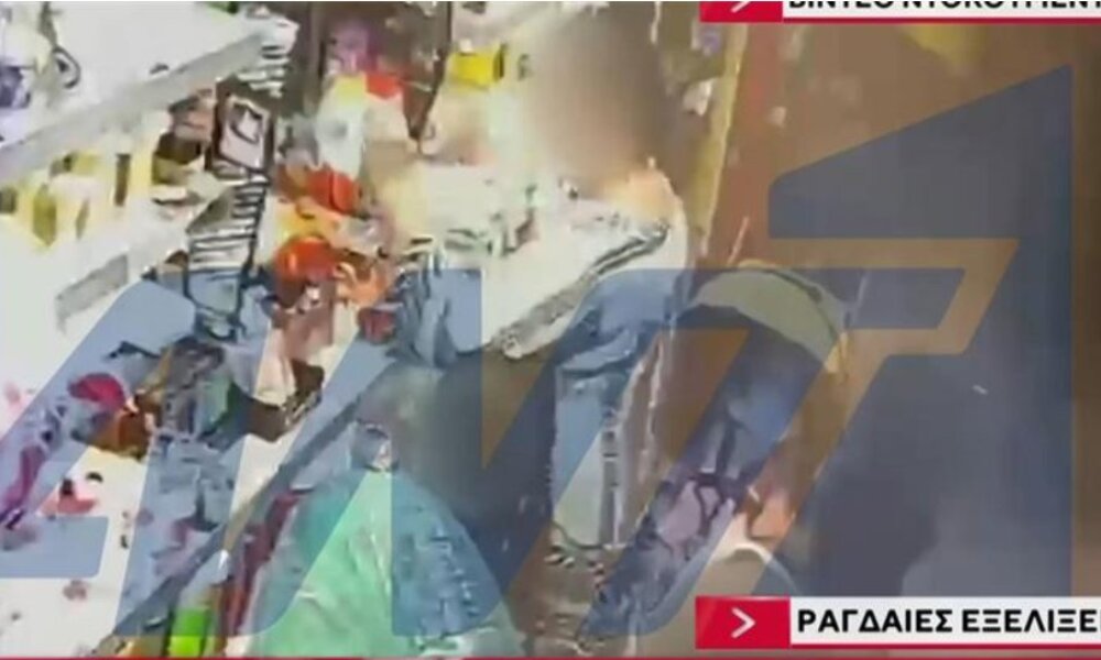 Ραγδαίες οι εξελίξεις στο Παλαιό Φάληρο - Η ΕΛ.ΑΣ. εντόπισε τη γυναίκα με το καροτσάκι - Ομολόγησε πως παράτησε το παιδί της