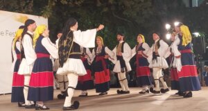 Στην Πλατεία Δημοκρατίας, στο Αγρίνιο την 24η Αυγούστου με χορό και παράδοση ξεκίνησε το 20ο Διεθνές Φεστιβάλ Παραδοσιακών Χορών!