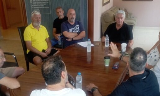 Ο Δήμος Ναυπακτίας ενημερώνει πως ο Θωμάς Κοτρωνιάς είχε συνάντηση με τους επαγγελματίες του Λιμανιού για μια πόλη καθαρή και φιλόξενη.